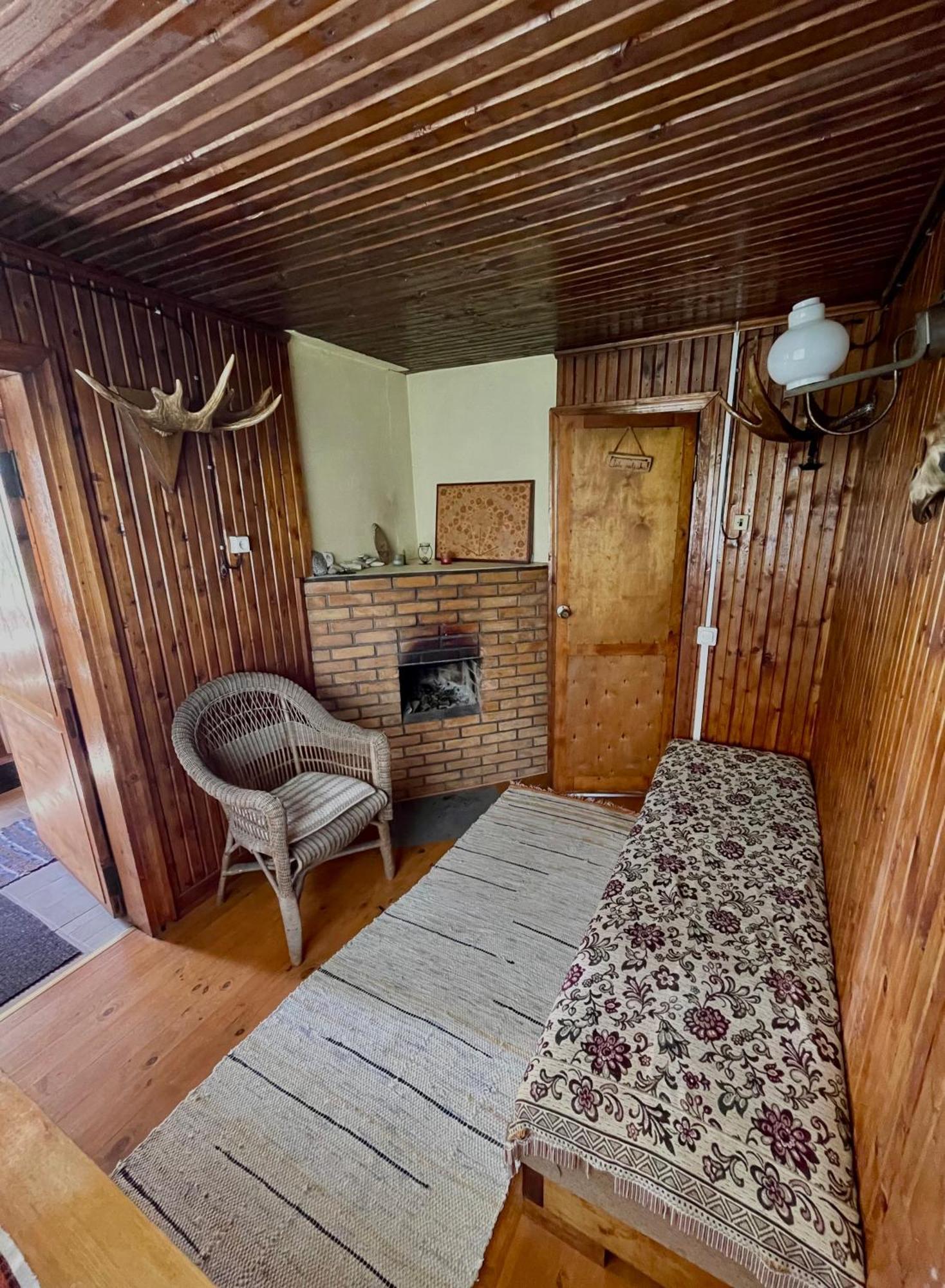 Вилла Little Garden House Kassari Экстерьер фото